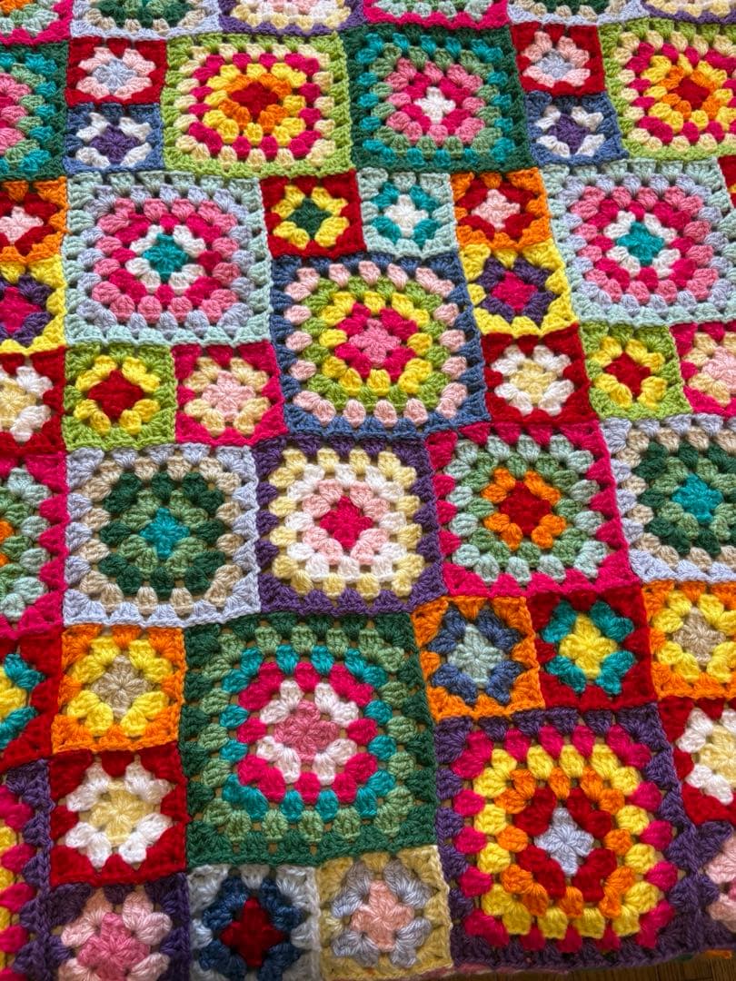 お値下げ✳︎グラニースクエア✳︎ブランケット✳︎マルチカバー✳︎大判