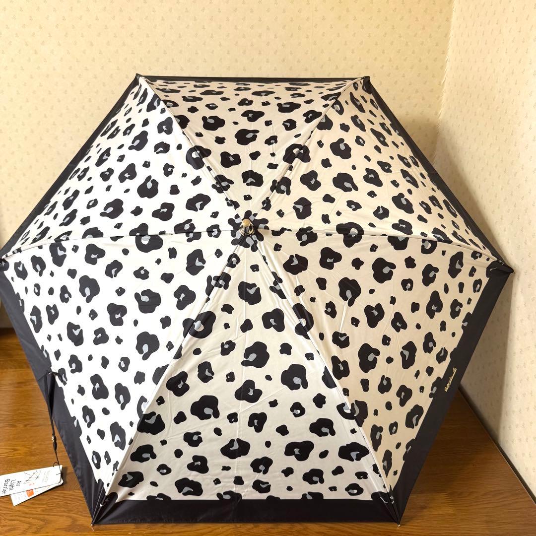 ★新品★アニエスベー　晴雨兼用　日傘　１級遮光　遮熱　軽量　レオパード柄