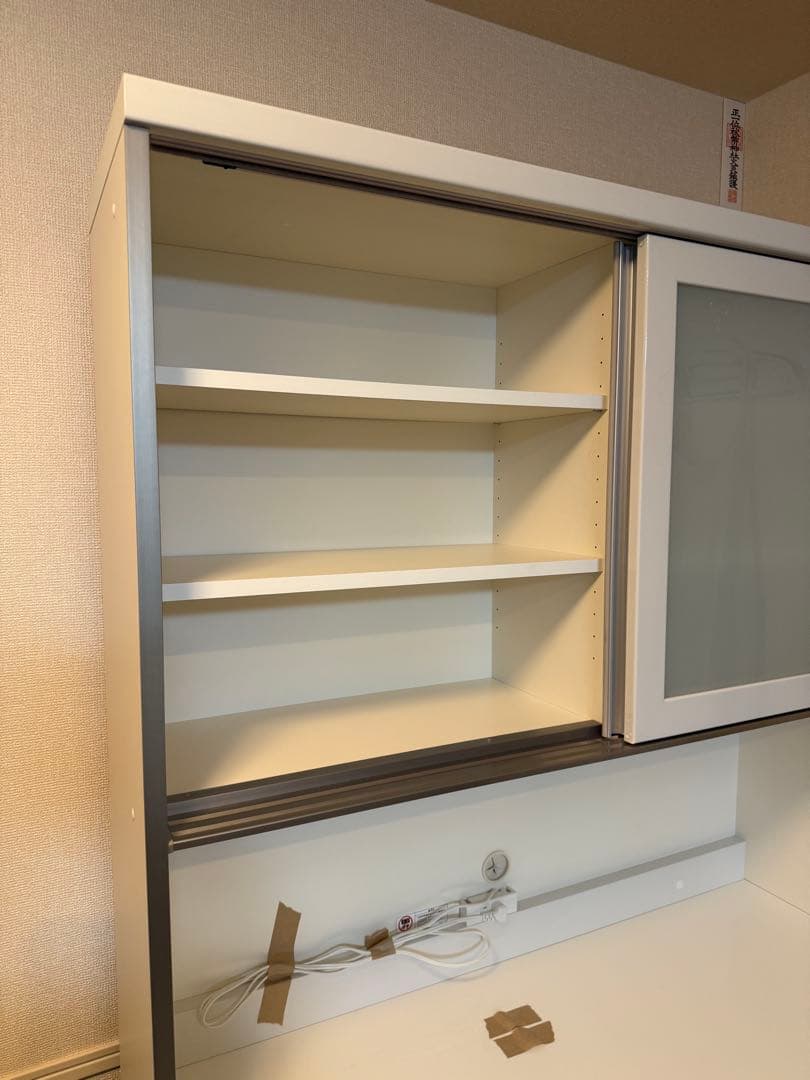 週末限定価格　パモウナ キッチンボード カップボードキッチン収納