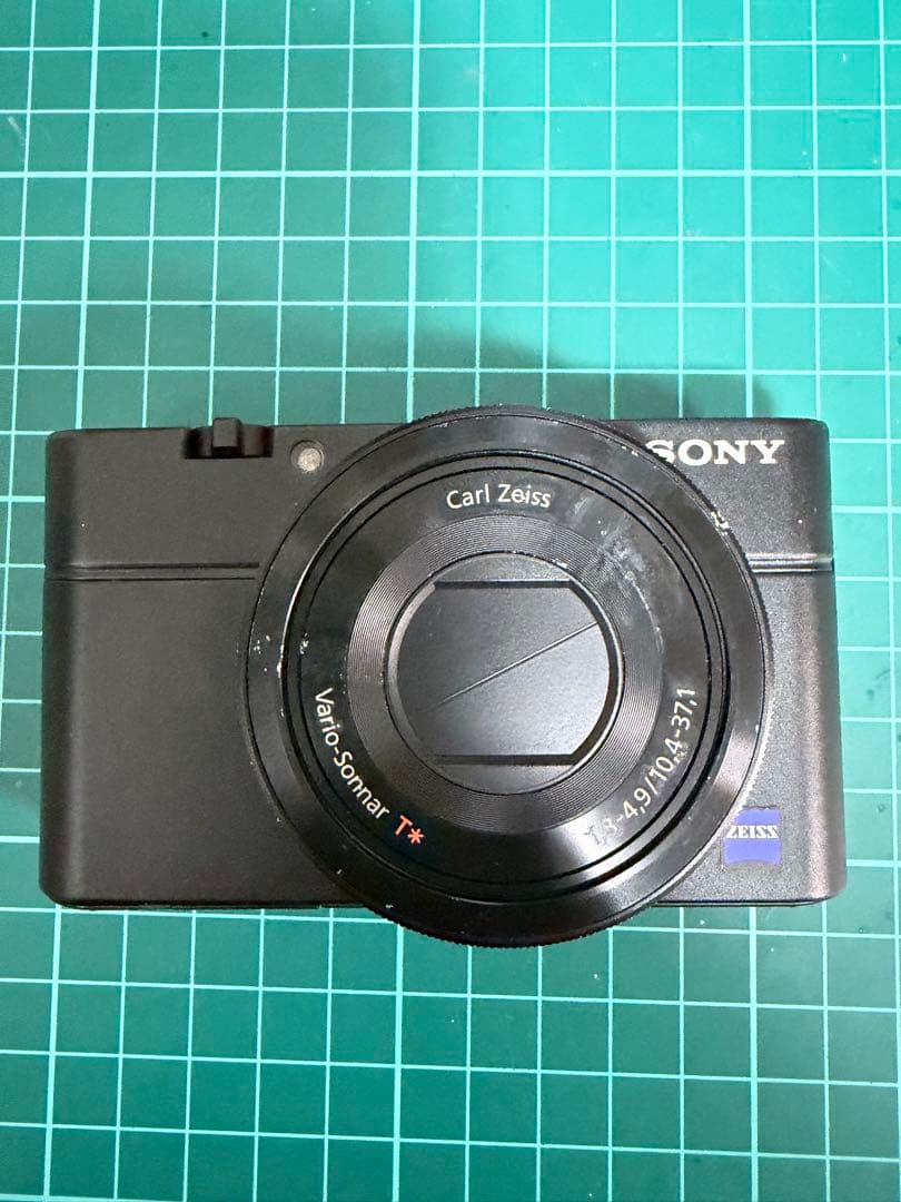 デジタルカメラ Sony Cyber-shot DSC-RX100