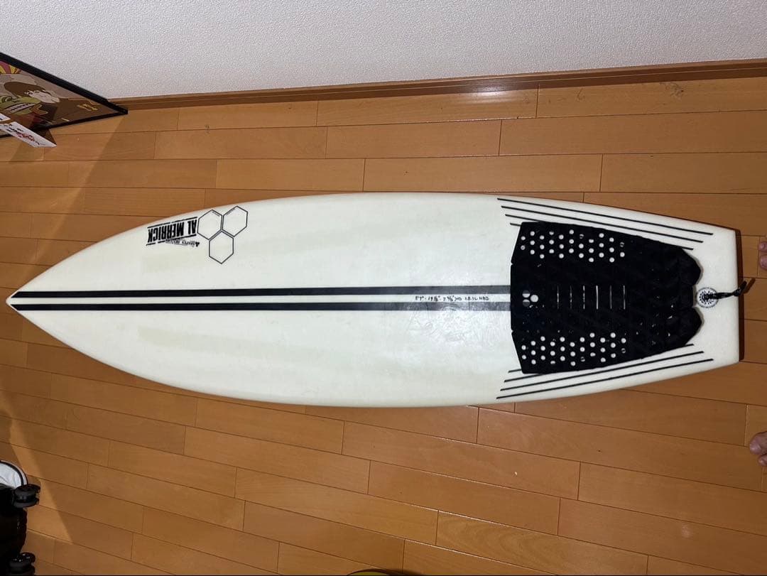 【美品】ネックベアード2 サンダーボルト 5.7 大阪市