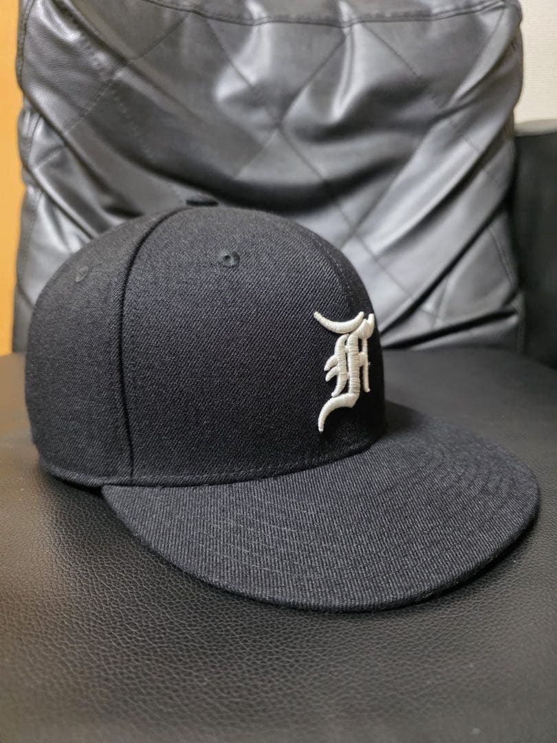 Fear of God Essentials ニューエラ