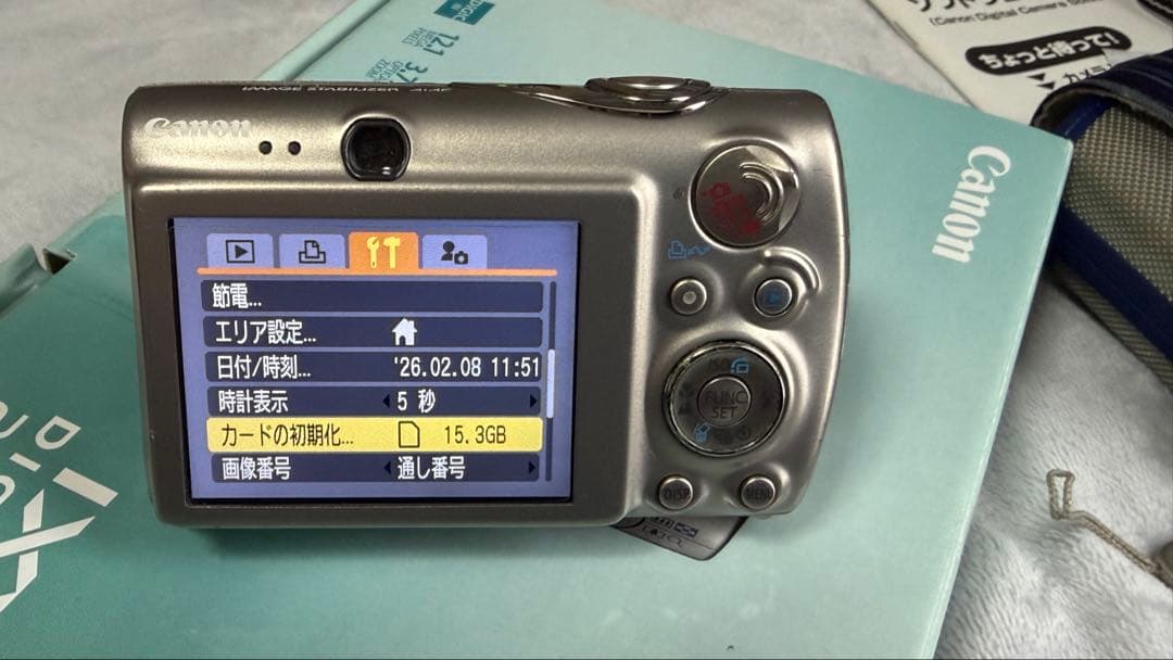 Canon IXY DIGITAL 2000IS 本体と付属品