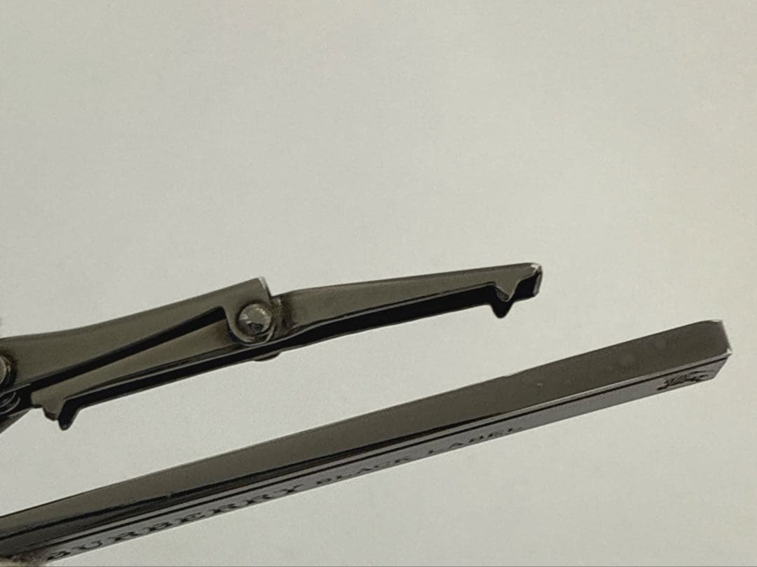 BURBERRY BLACK LABELバーバリーブラック　レーベル タイピン