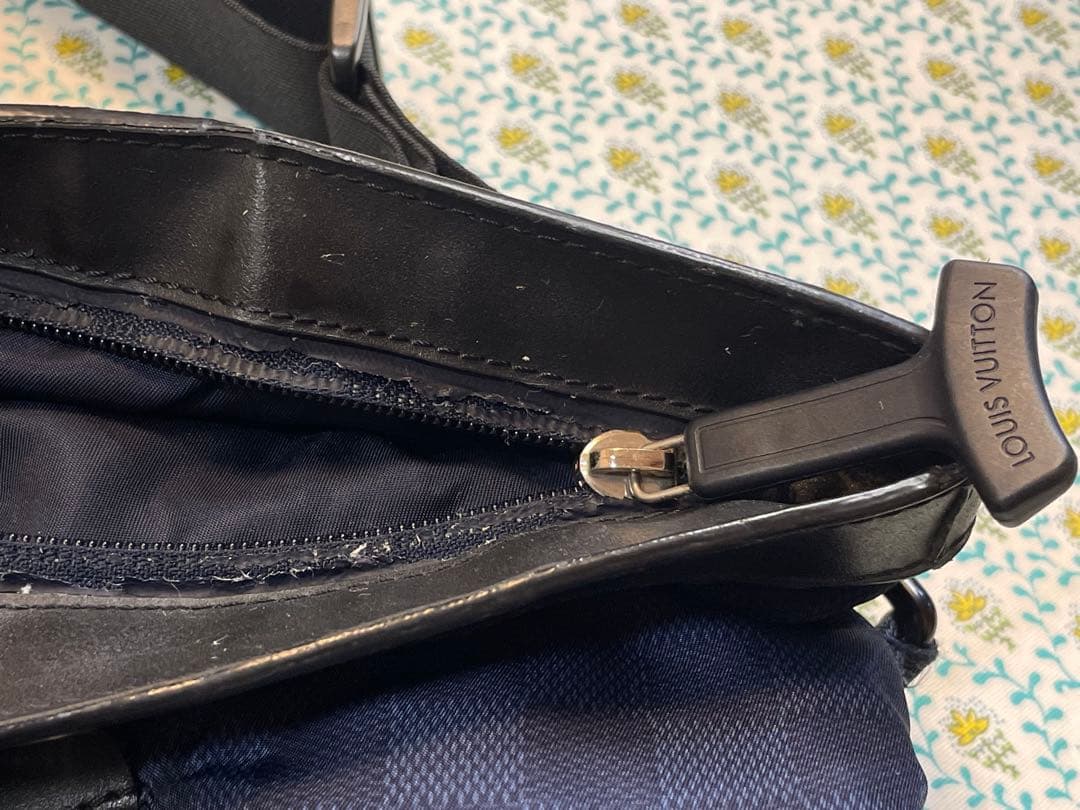 ジ*ニ様 LV ルイヴィトン　ダミエ　チャレンジカップ　ソラーノ ネイビー　N4