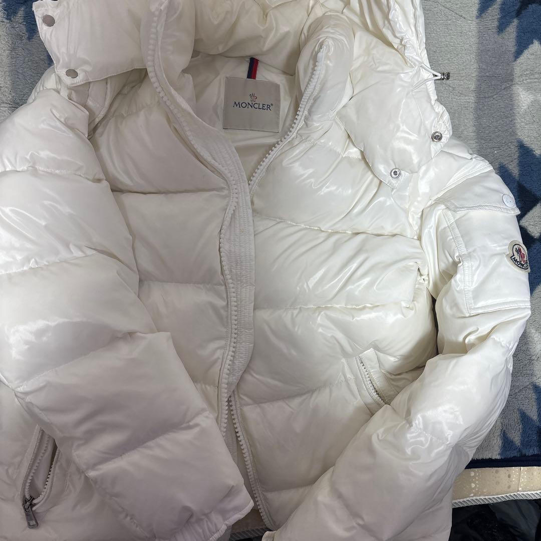 MONCLER マヤ白ダウン早い者勝ち