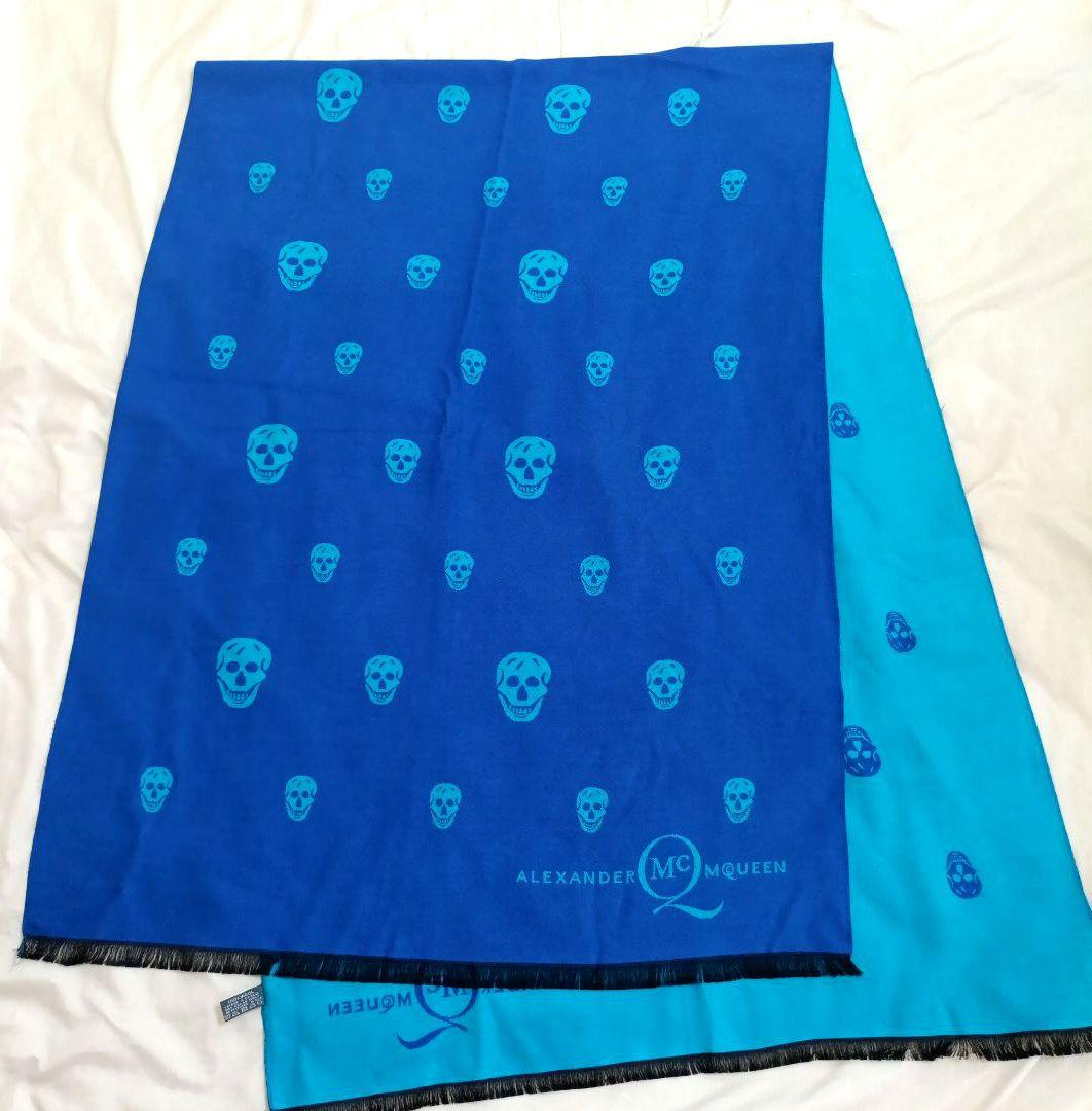 美品ALEXANDER McQUEEN スカル柄大判マフラー　ストール　ウール
