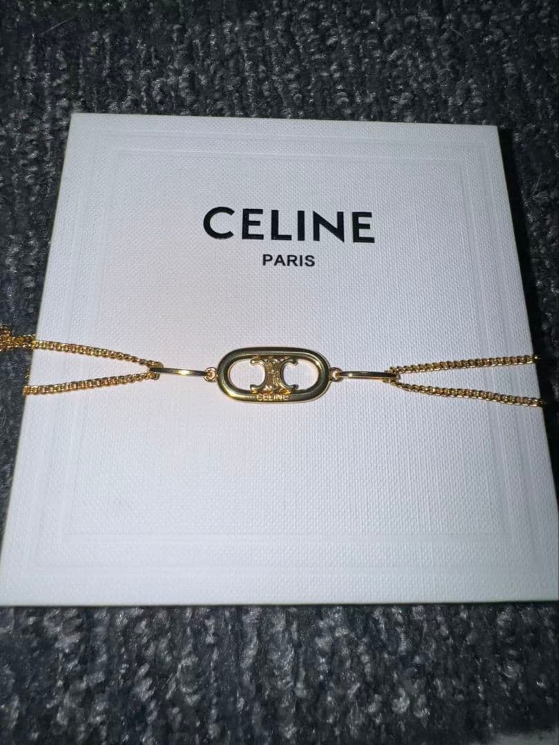 S様CELINE セリーヌ トリオンフ ロゴ ネックレス ゴールド