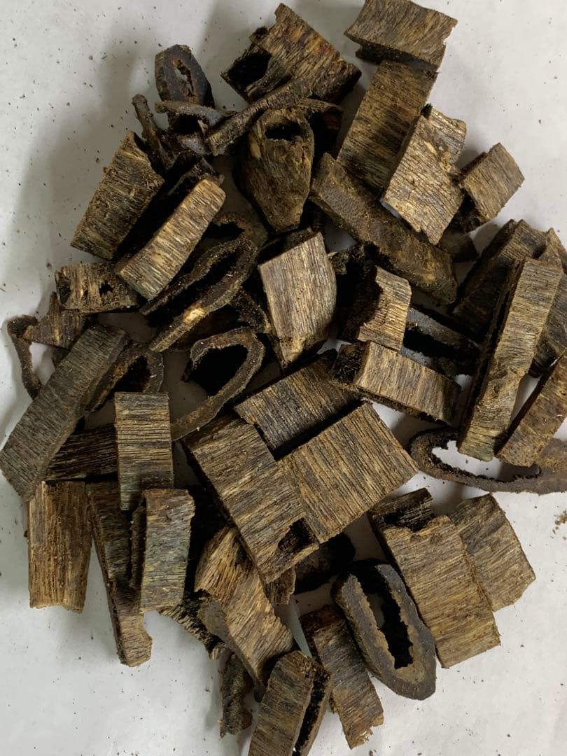 極上伽羅 沈香 香木 沈香粉 重さ:50g