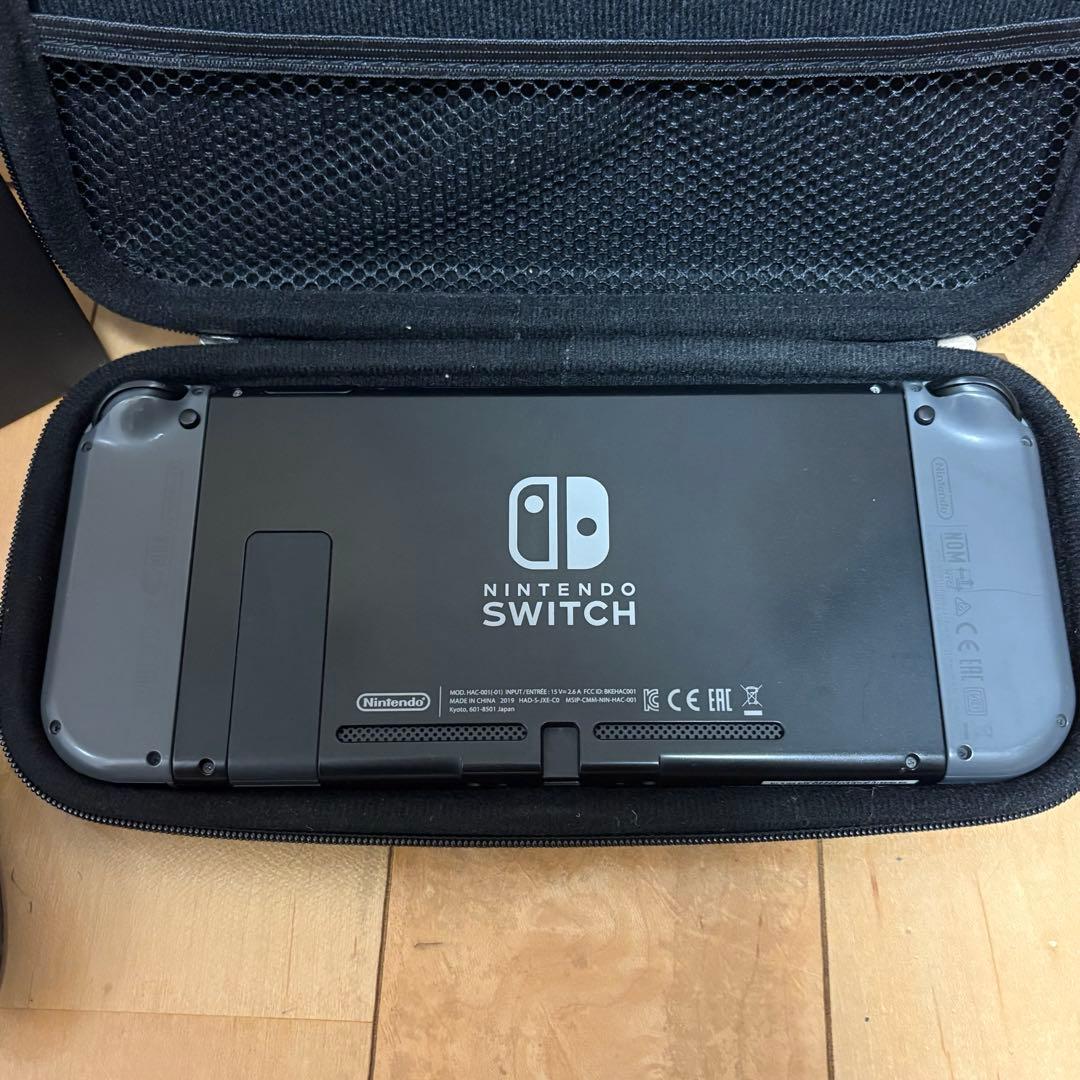 【動作確認済美品】Nintendo Switch 本体/ケース/ドック/グリップ