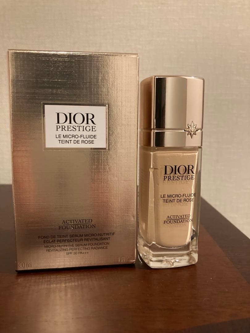 Dior プレステージマイクロフロイド美容液ファンデーションON