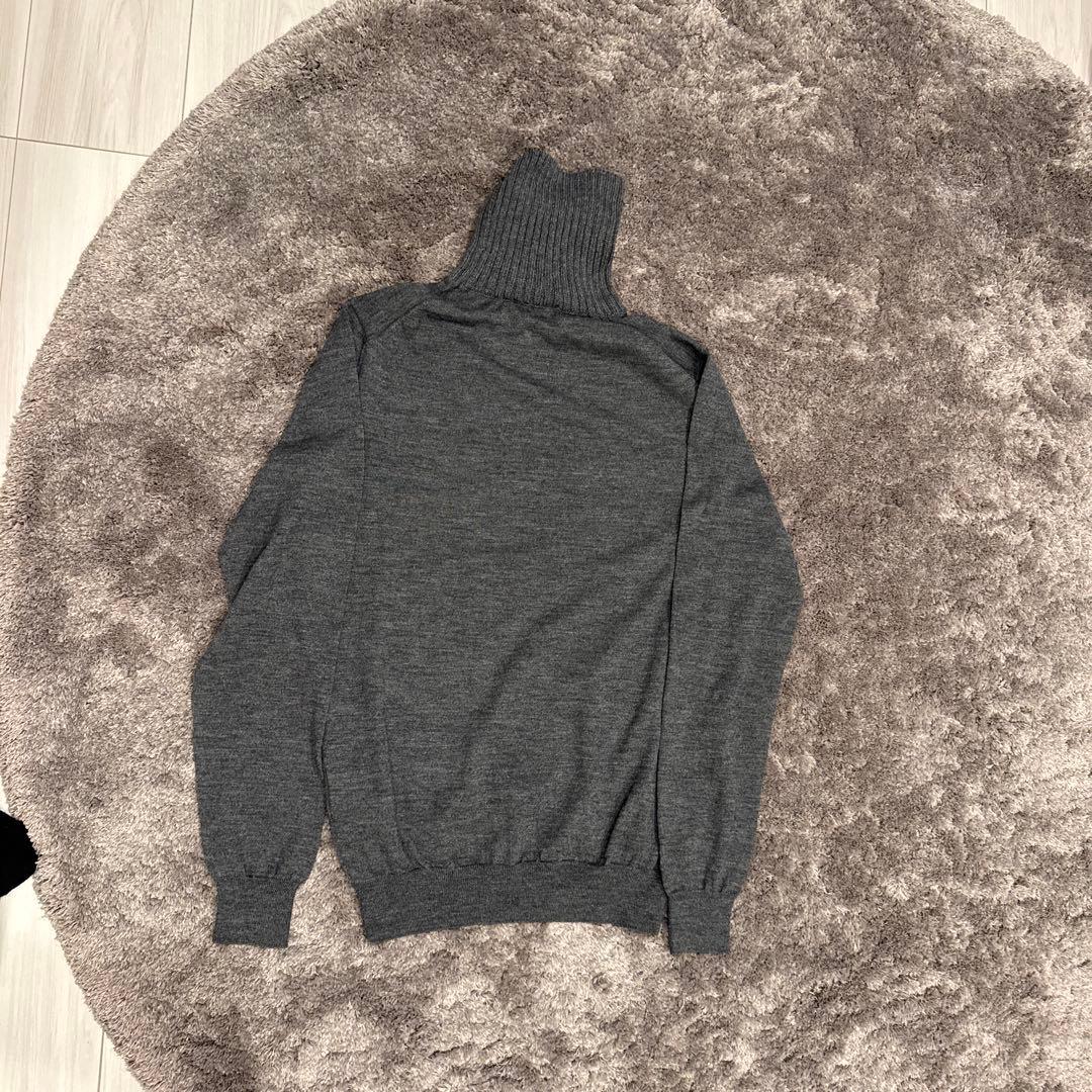 クルチアーニ　グレー　タートルネック　ニット　48サイズ　ウール