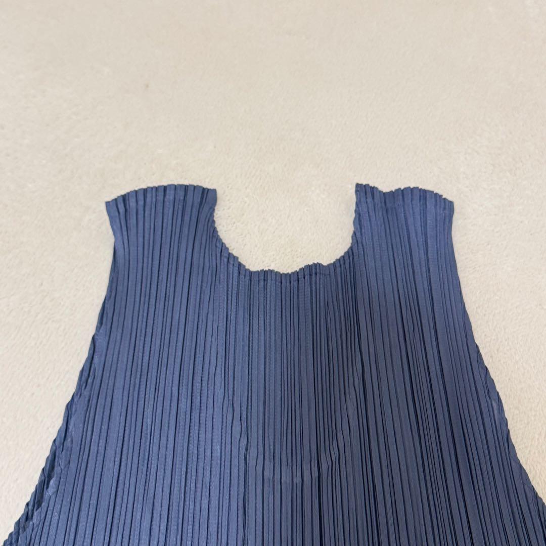 極美品✨ISSEY MIYAKE プリーツ　ネイビー　チュニック　ノースリーブ