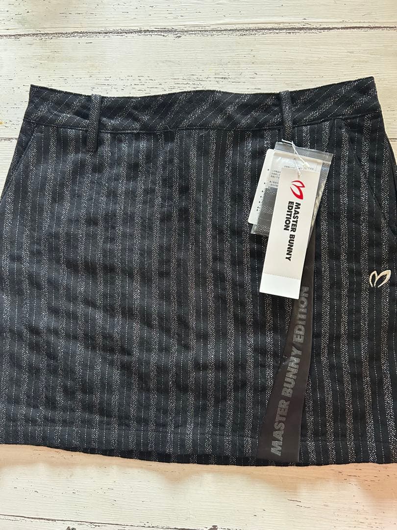 MASTER BUNNY EDITION スカート　サイズ①