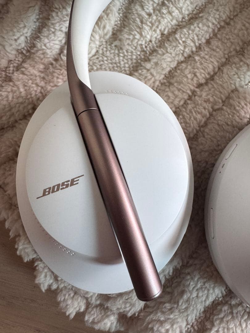 ボズNoise Cancelling Headphones 700 ヘッドホン