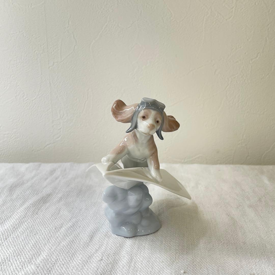 LIADRO リアドロ 犬と紙飛行機 可愛いパイロット Lladró 犬の置物
