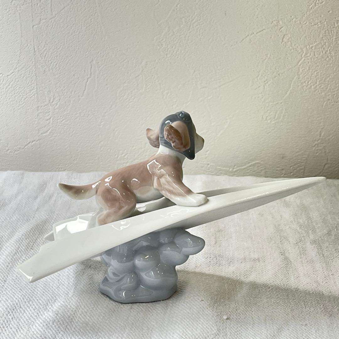 LIADRO リアドロ 犬と紙飛行機 可愛いパイロット Lladró 犬の置物