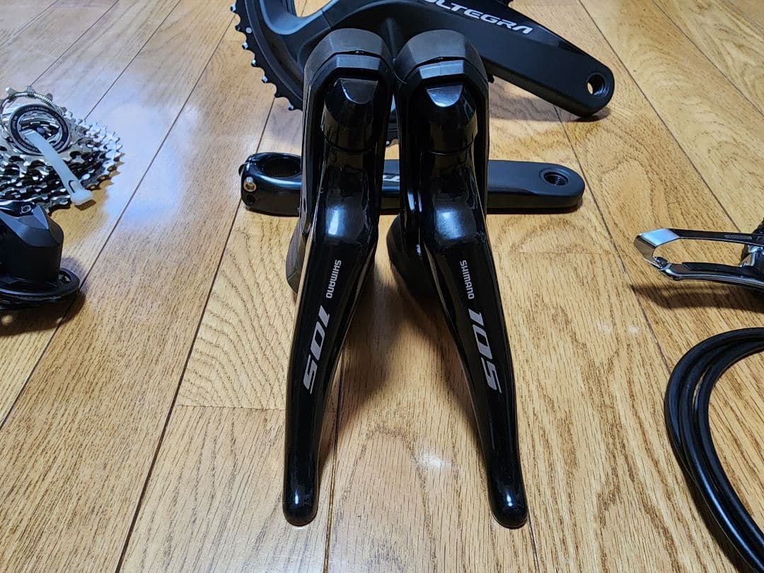 SHIMANO 105 油圧 11速(クランクのみULTEGRA)