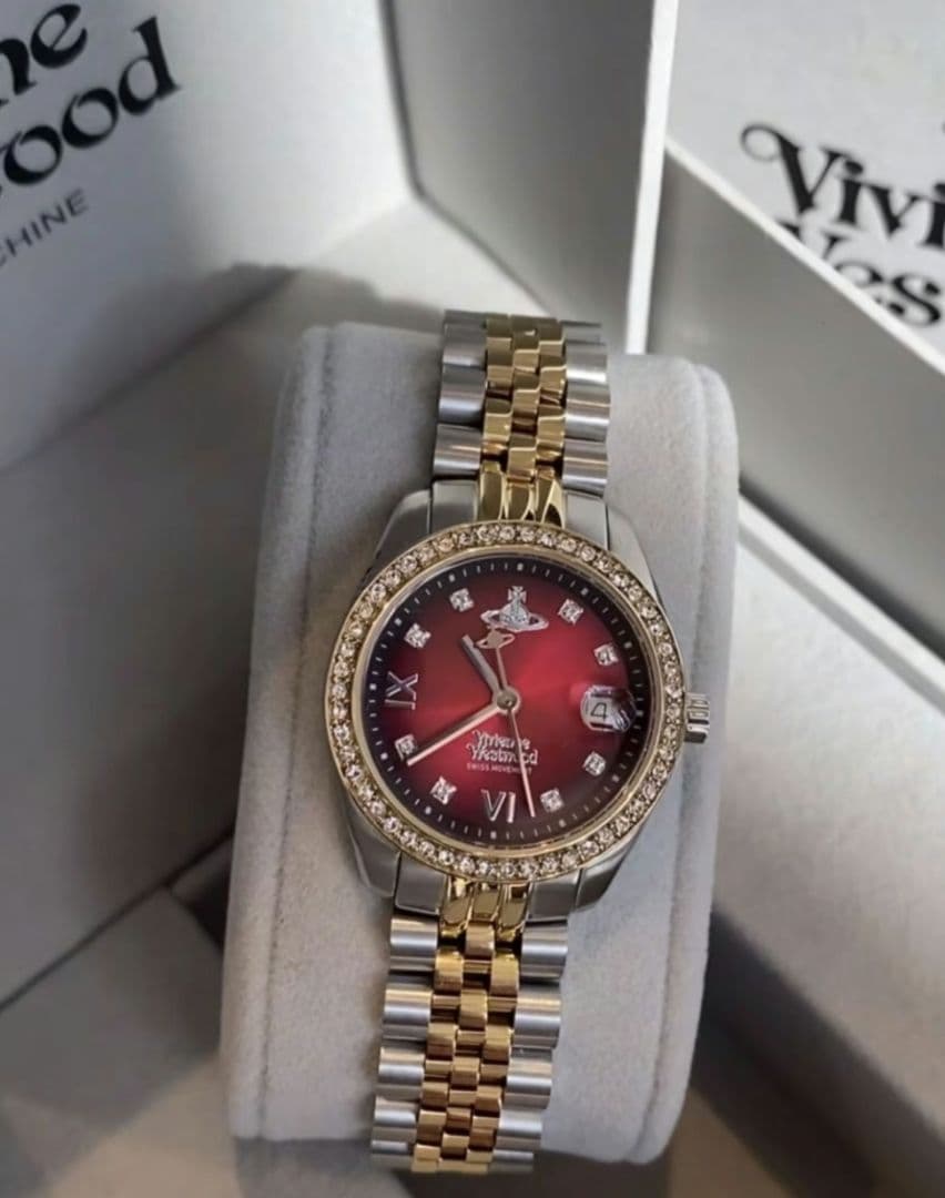 Vivienne Westwood Camberwell 腕時計 レディース　赤