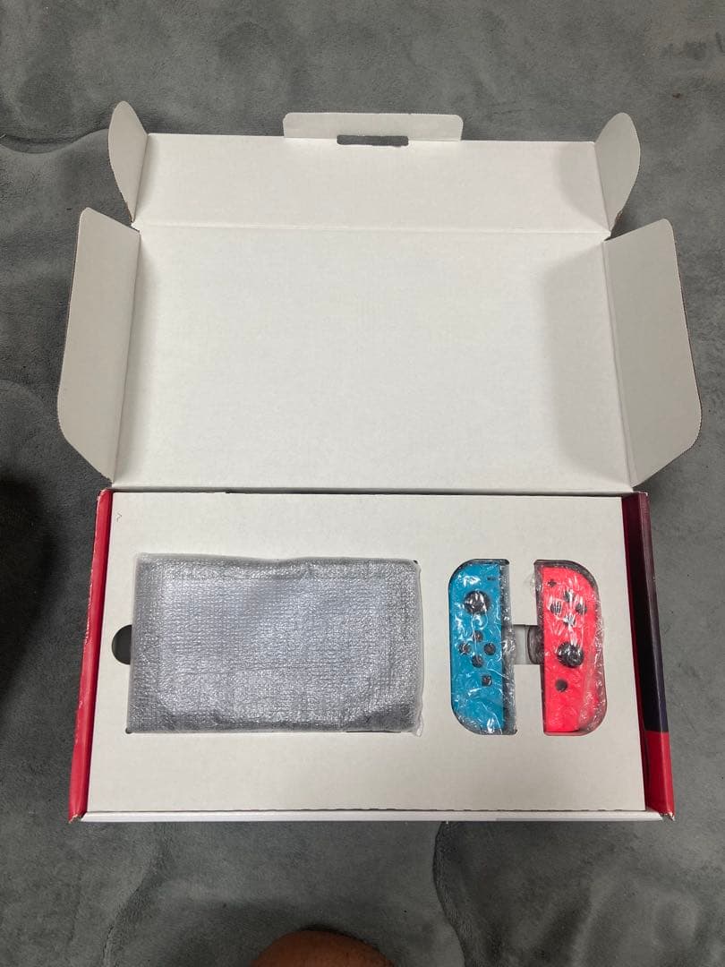 Nintendo Switch 本体 +ソフト5つ