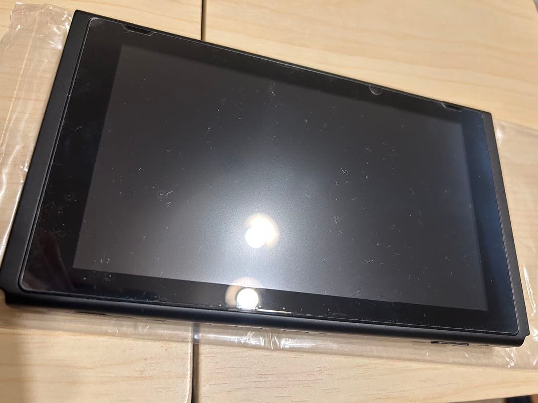 Nintendo Switch本体(バッテリー強化版・付属品付き・SD付き)