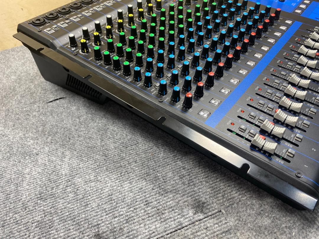 YAMAHA MG16 ミキサー
