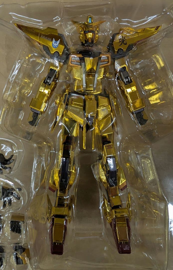 メタルロボット魂。ガンダムシードフリーダム.アカツキ.シラヌイ装備。