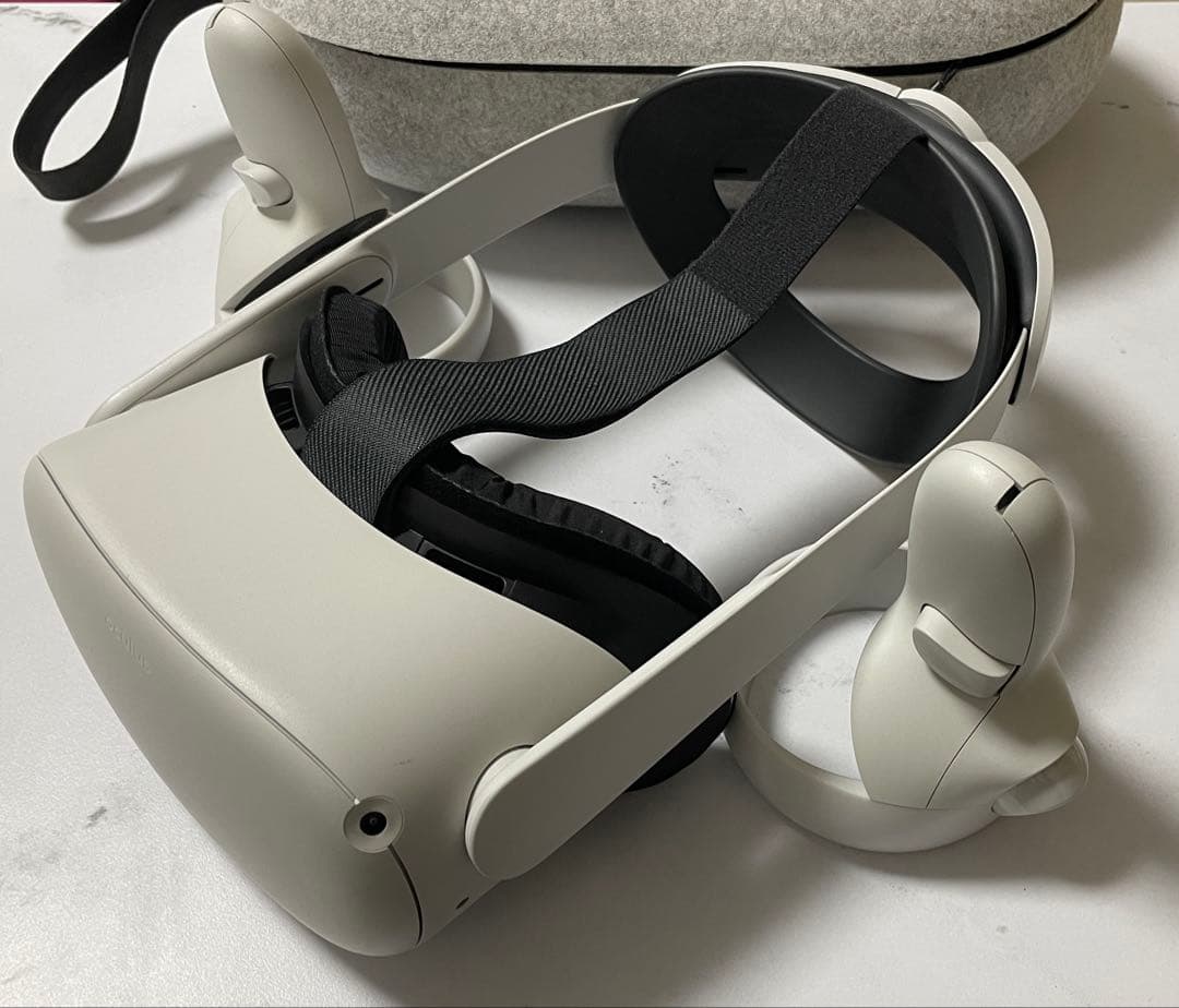 お*ん様  Quest 2 + Elite Strap (純正品) +