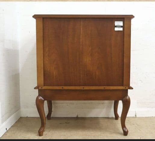 カリモク【コロニアル】猫脚 キャビネット・サイドボード・コンソール