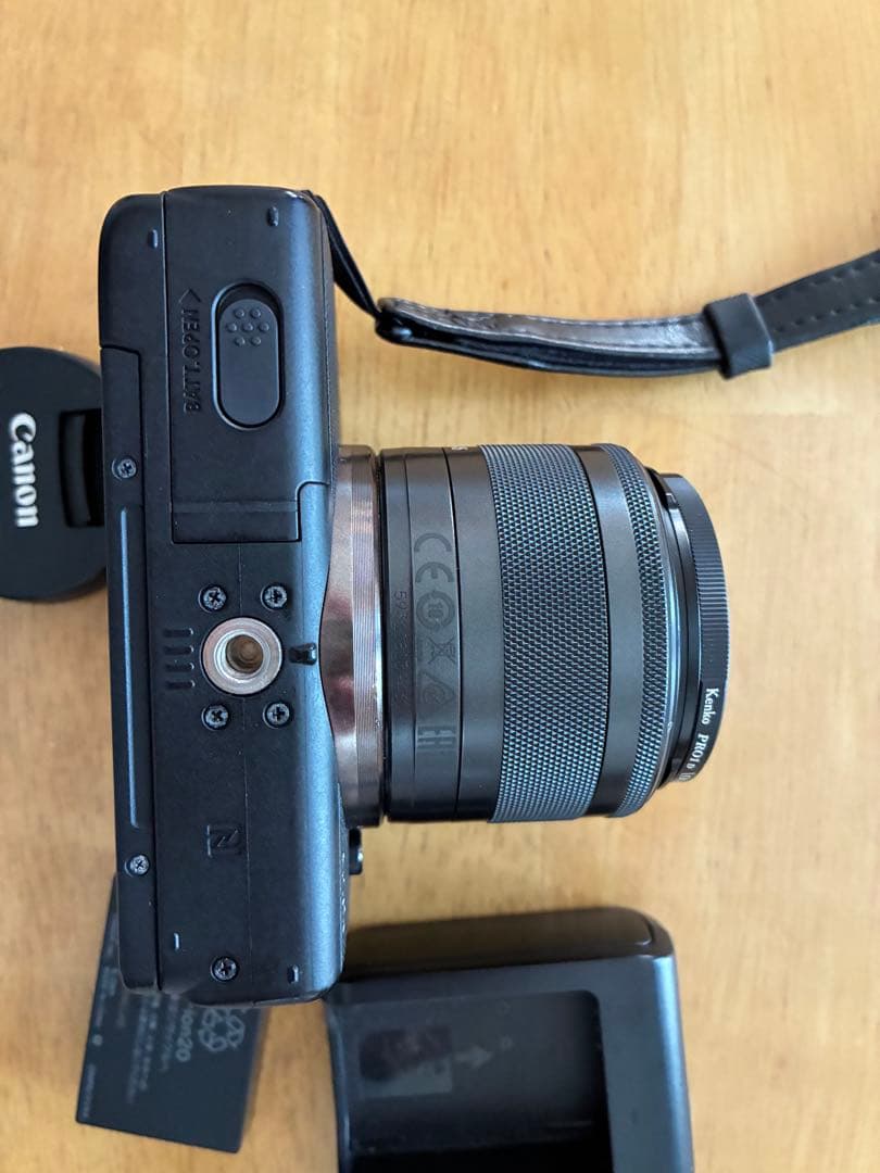 Canon EOSm100 ジャンク品