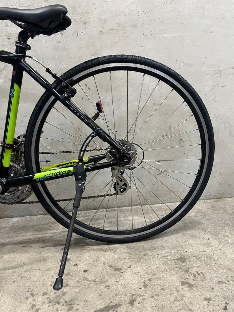 クロスバイク　 ビアンキ CAMALEONTE sport タイヤ新品❗️