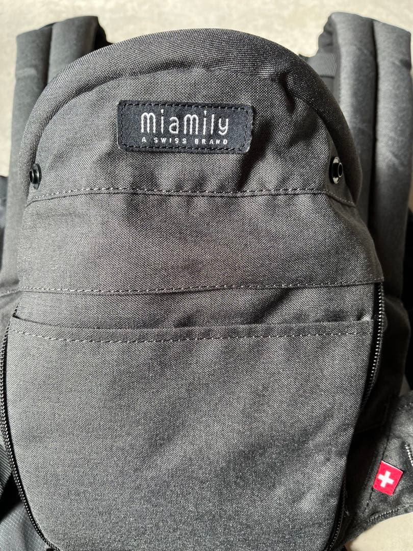 miamily 抱っこ紐 ヒップスタープラス日本モデル　チャコールブラック
