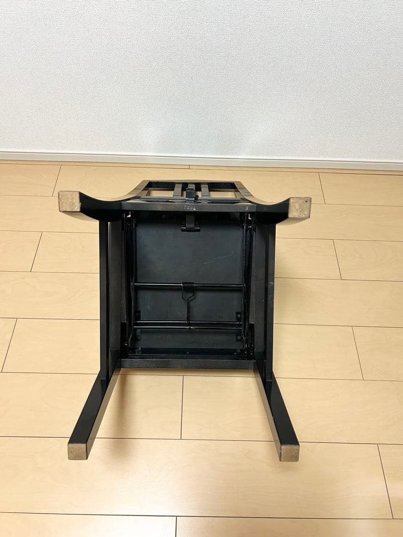 YAMAHA トムソン椅子　黒　艶あり　アップライトピアノ　グランドピアノ