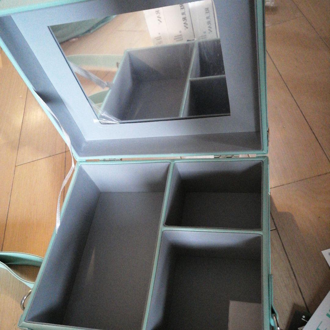 リジュラン 化粧水 美容液 クリーム メイクボックス バッグ REJURAN