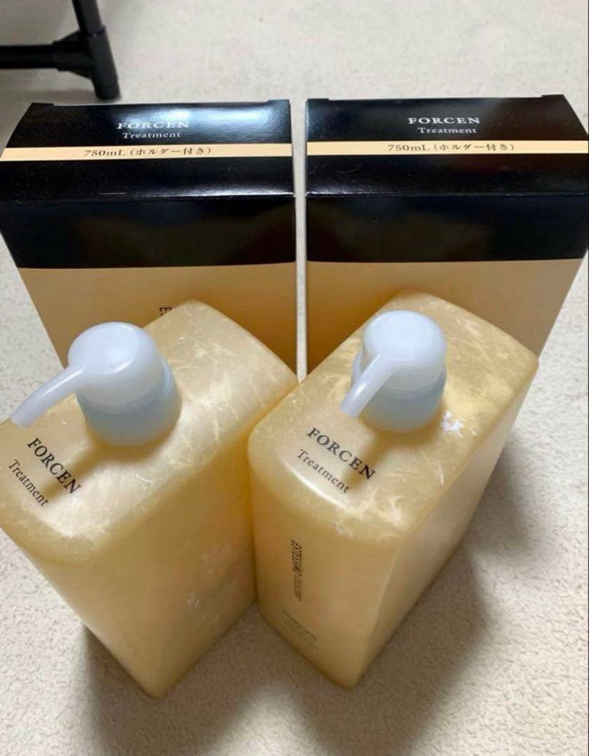【エステシモ　フォーシン　トリートメント２本セット】