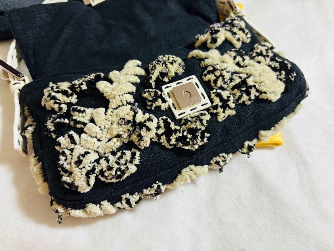 【ヴィンテージ】フェンディ　FENDI 刺繍 バッグ バケット バゲット　花