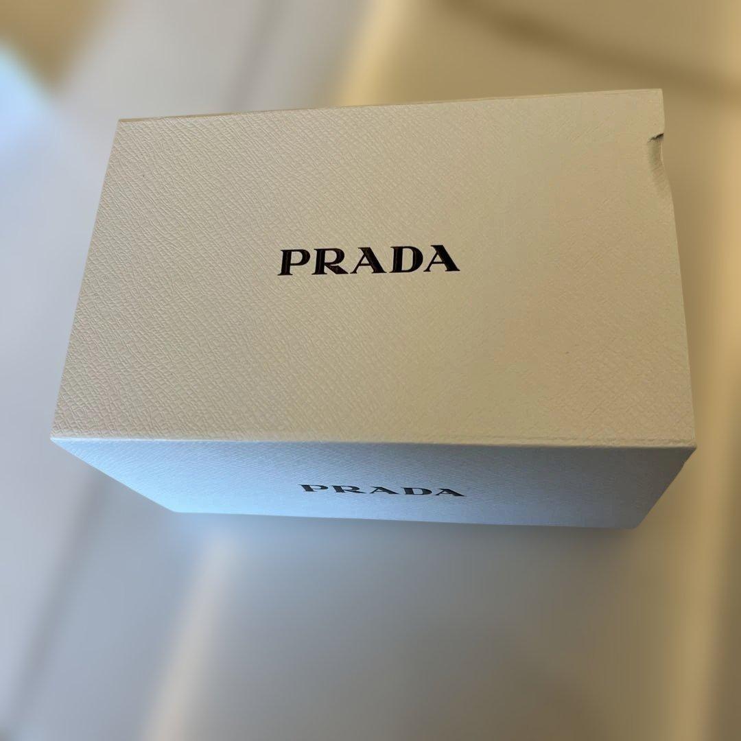 プラダ オーグメンテッドスキンディスカバリーリチュアル