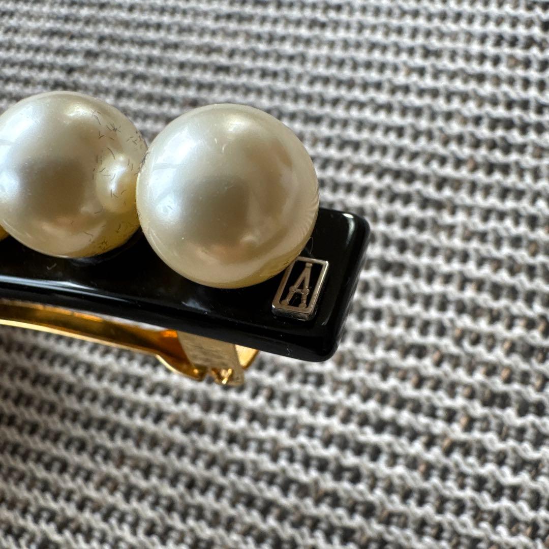 ALEXANDRE DE PARIS パール付きヘアクリップ
