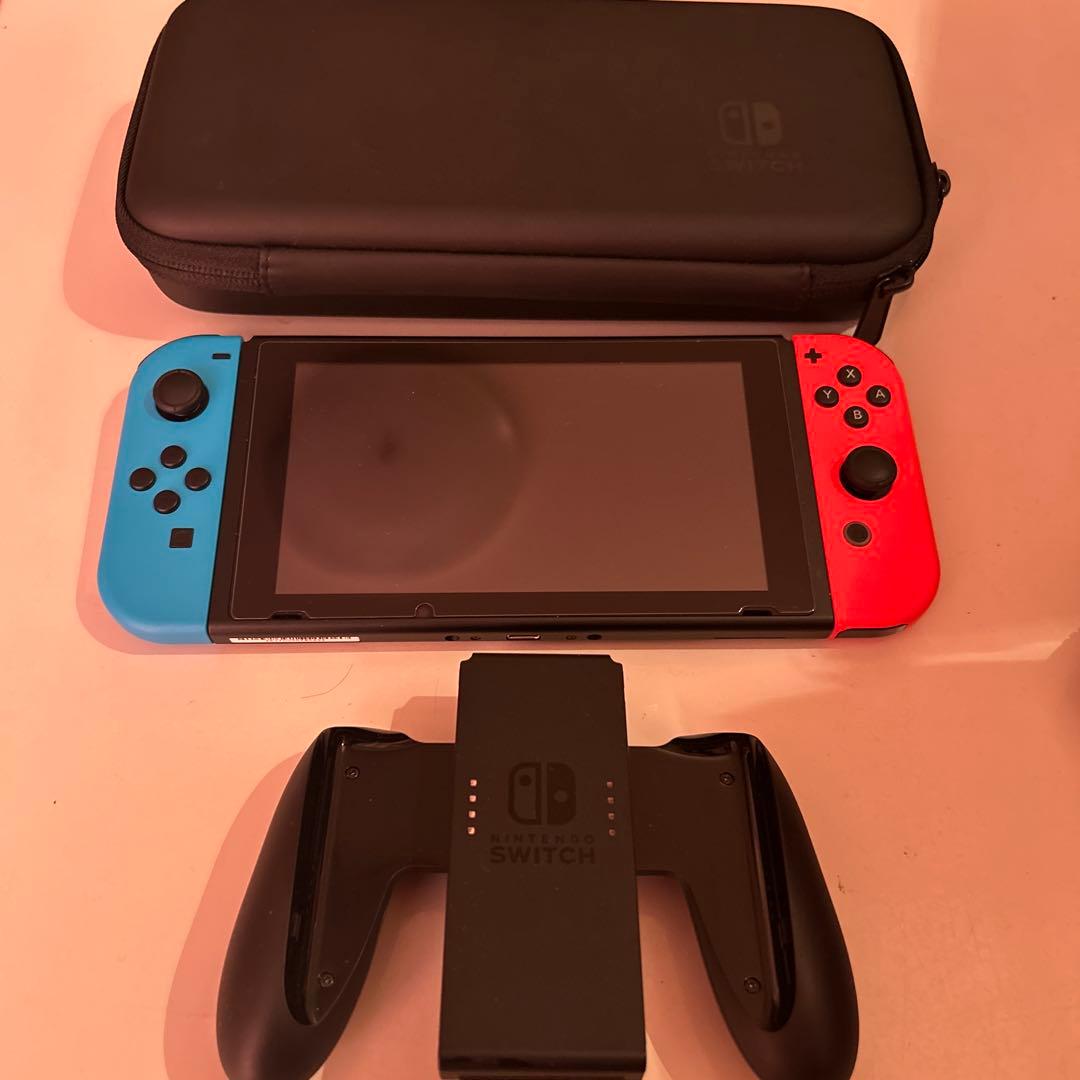 ⭐︎美品⭐︎任天堂Switch 本体バッテリー強化版 ケース、コントローラのみ