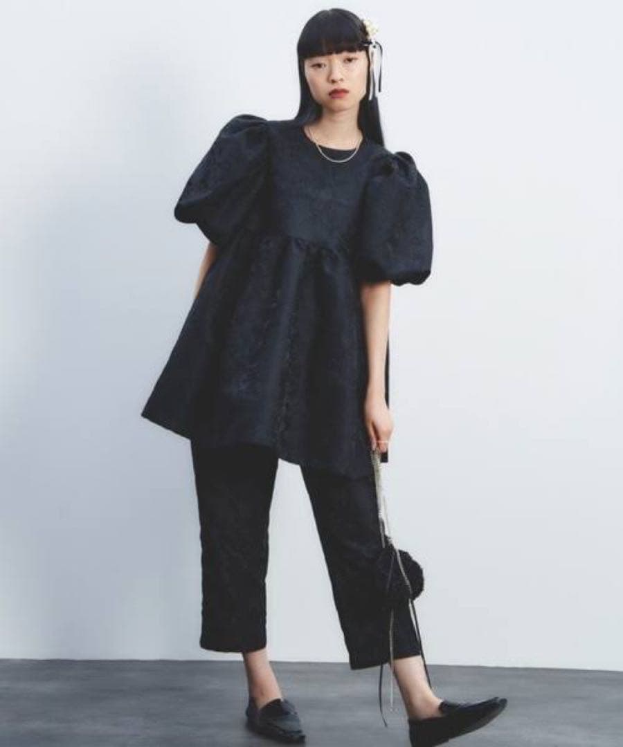 perna ジャガードボリュームブラウス ブラック