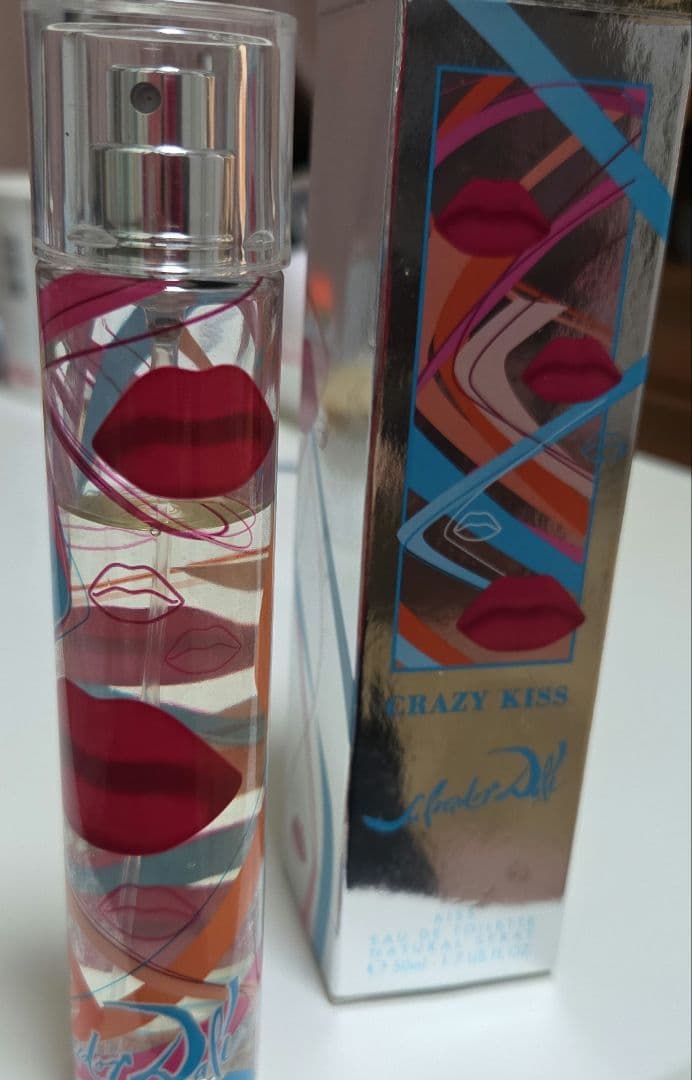 ♡入手困難　サルバドールダリ香水　クレイジーキス　CRAZYKISS 　トワレ
