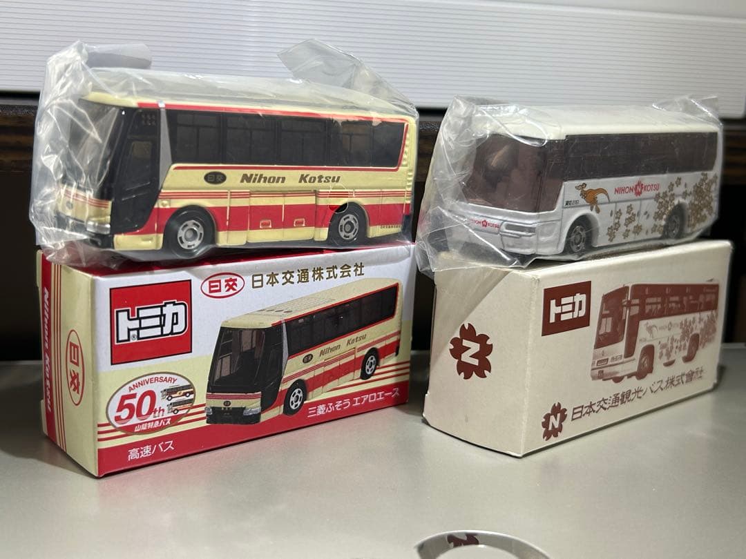 【専用】　トミカ　日本交通バス、日本交通観光バス特注　阪急バス　４台セット