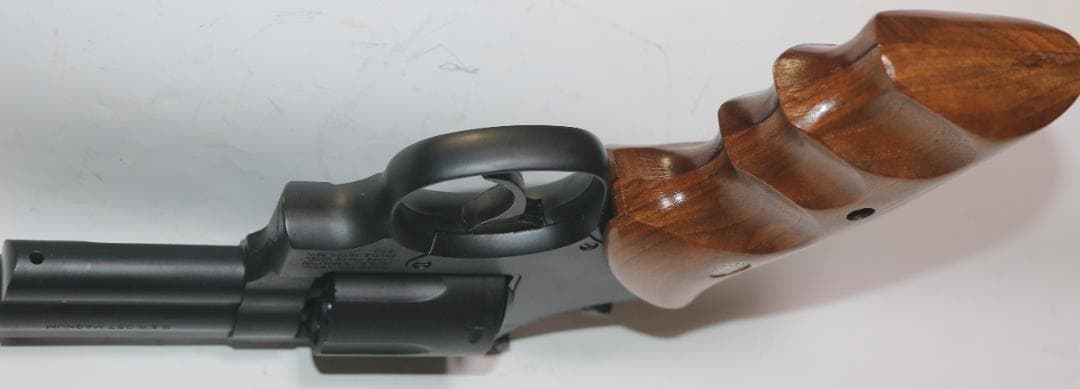 桜餅　MGC　HW樹脂製モデルガン S＆WＭ５８６ＨＷ未発火 SPG合法品