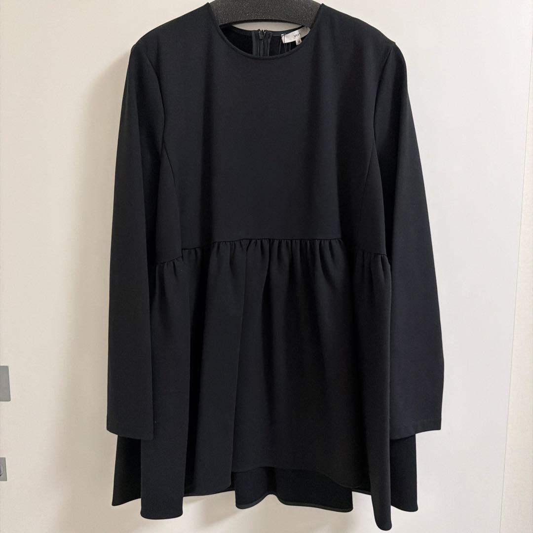 【新品未使用】yori ぬくぬくギャザーブラウス　ブラック 38