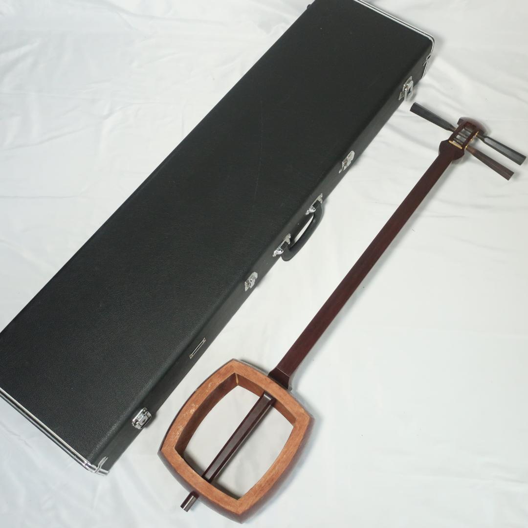 三味線 中棹 ハードケース 撥 予備弦 駒 楽譜 付属