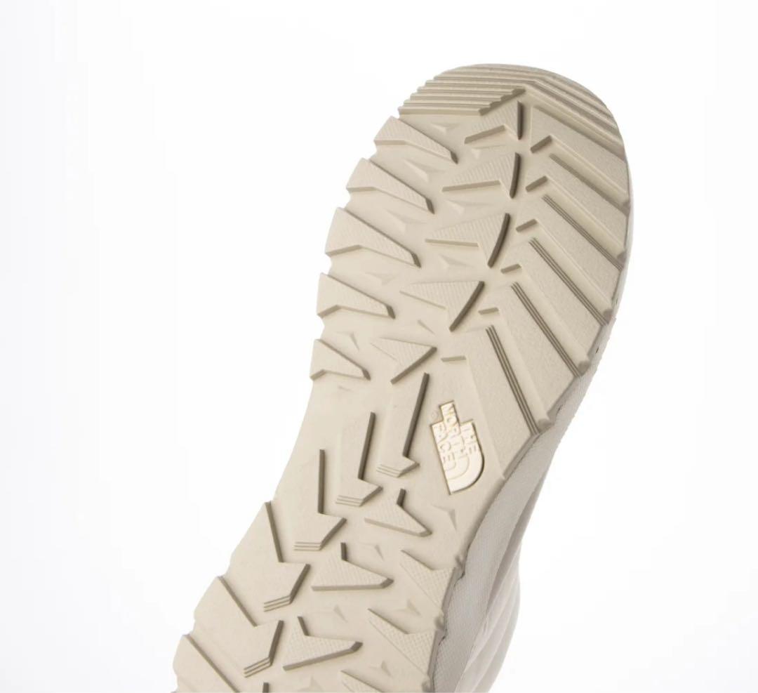 THE NORTH FACE アイボリー冬用ショートブーツ　今期新品　⭐︎完売品⭐︎