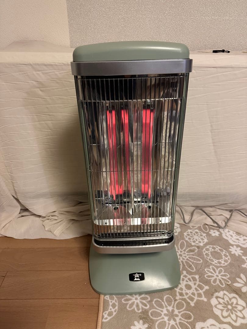 AladdinアラジンCAH-2G10B遠赤グラファイトヒーター2019年製