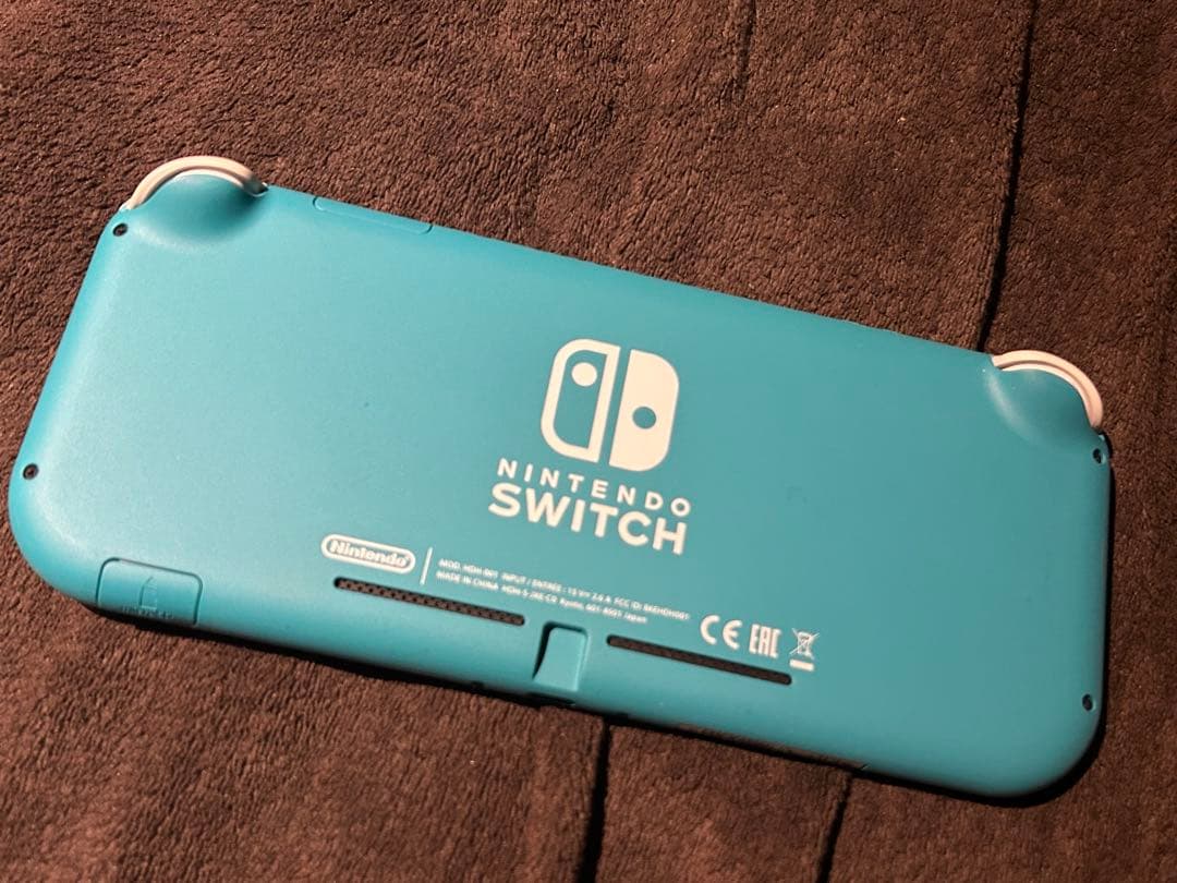 ル*ン様 Nintendo Switch Lite ターコイズ　充電器なし