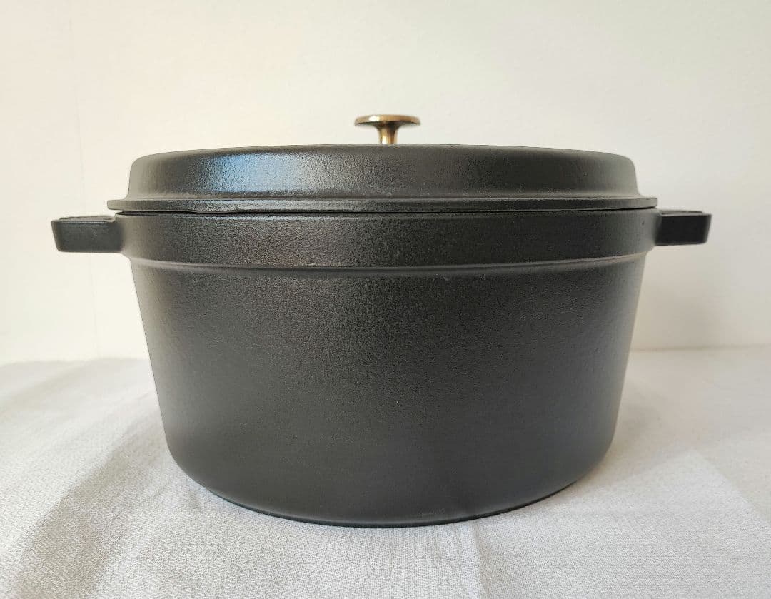 staub　ピコココットラウンド　28