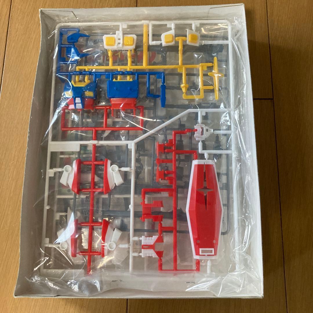 ロボット RX-78 'GUNDAM' HG 1/144